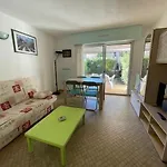 Apartment 007 Cap D'agde - T3 6 Pers Quartier Pinede Proche Quartier Naturiste Avec Parking Et Piscine *
