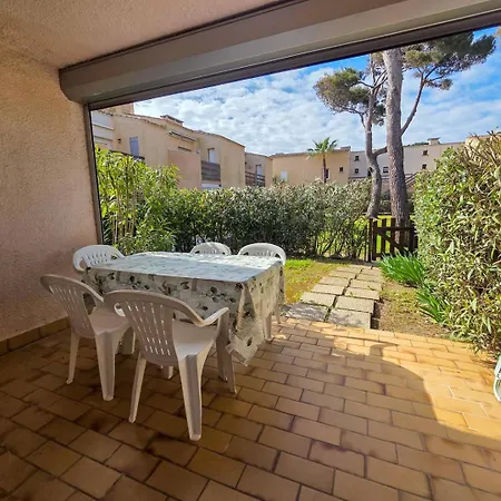 Apartment 007 Cap D'agde - T3 6 Pers Quartier Pinede Proche Quartier Naturiste Avec Parking Et Piscine Agde